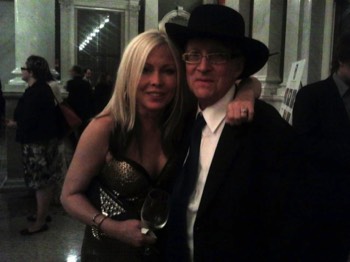 Terri Nunn  she perform the top selling singles of 1986 from top gun